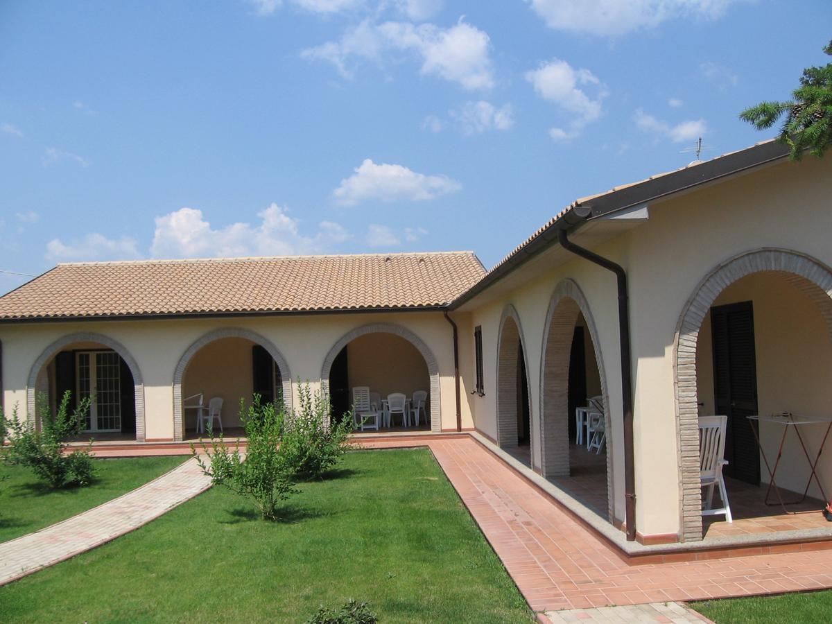 Agriturismo Il Giardino Saturnia Exterior photo